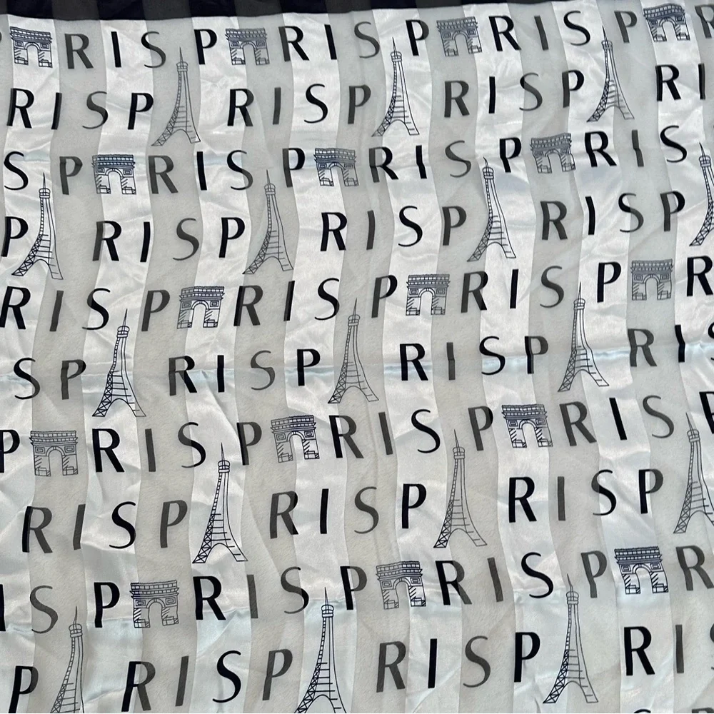 Women’s Scarf Eiffel Tower Print Navy Blue White Size 40 x 37.5”